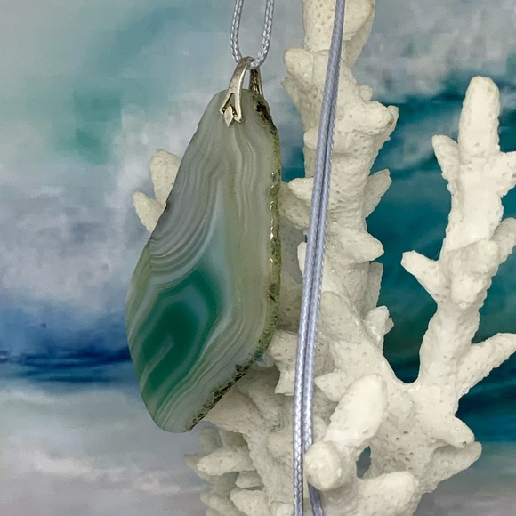 Agate Slice Gemstone Necklace on Waxed Cotton Cord - Picture 5 of 16